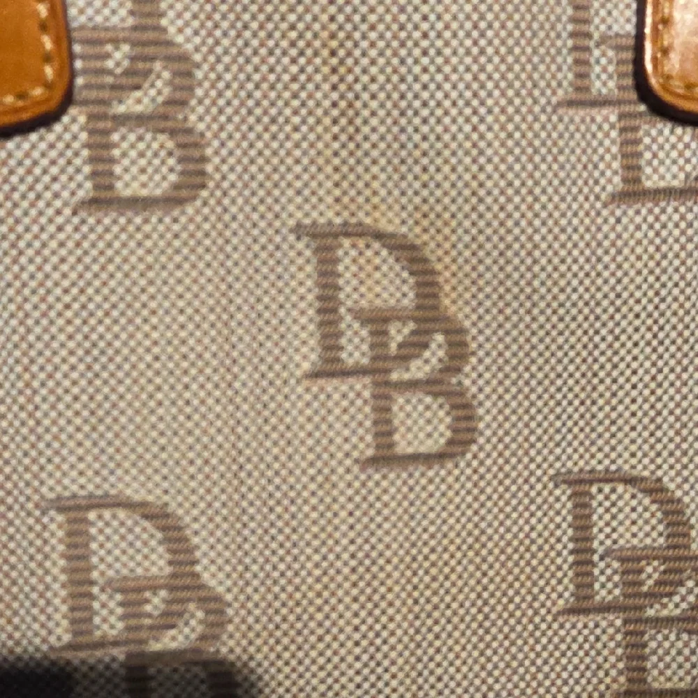 Dooney & Bourke Beige and Brown Signature Tote - Picture 15 of 16